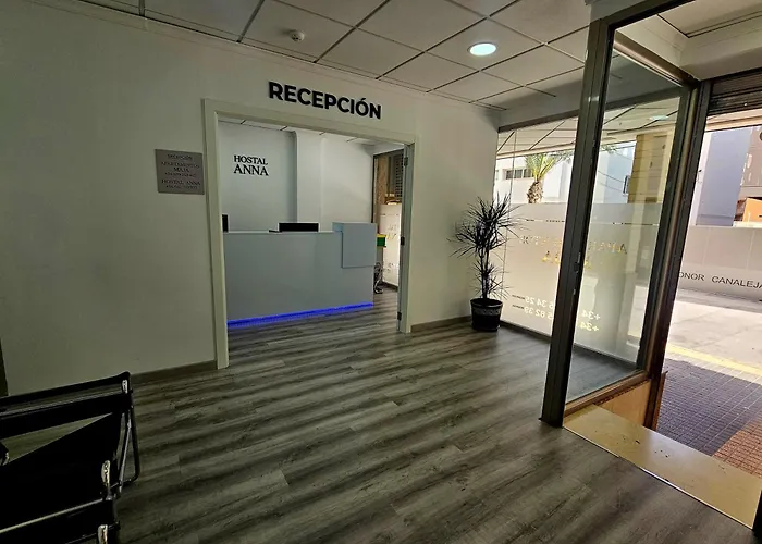 Hostal Anna Benidorm